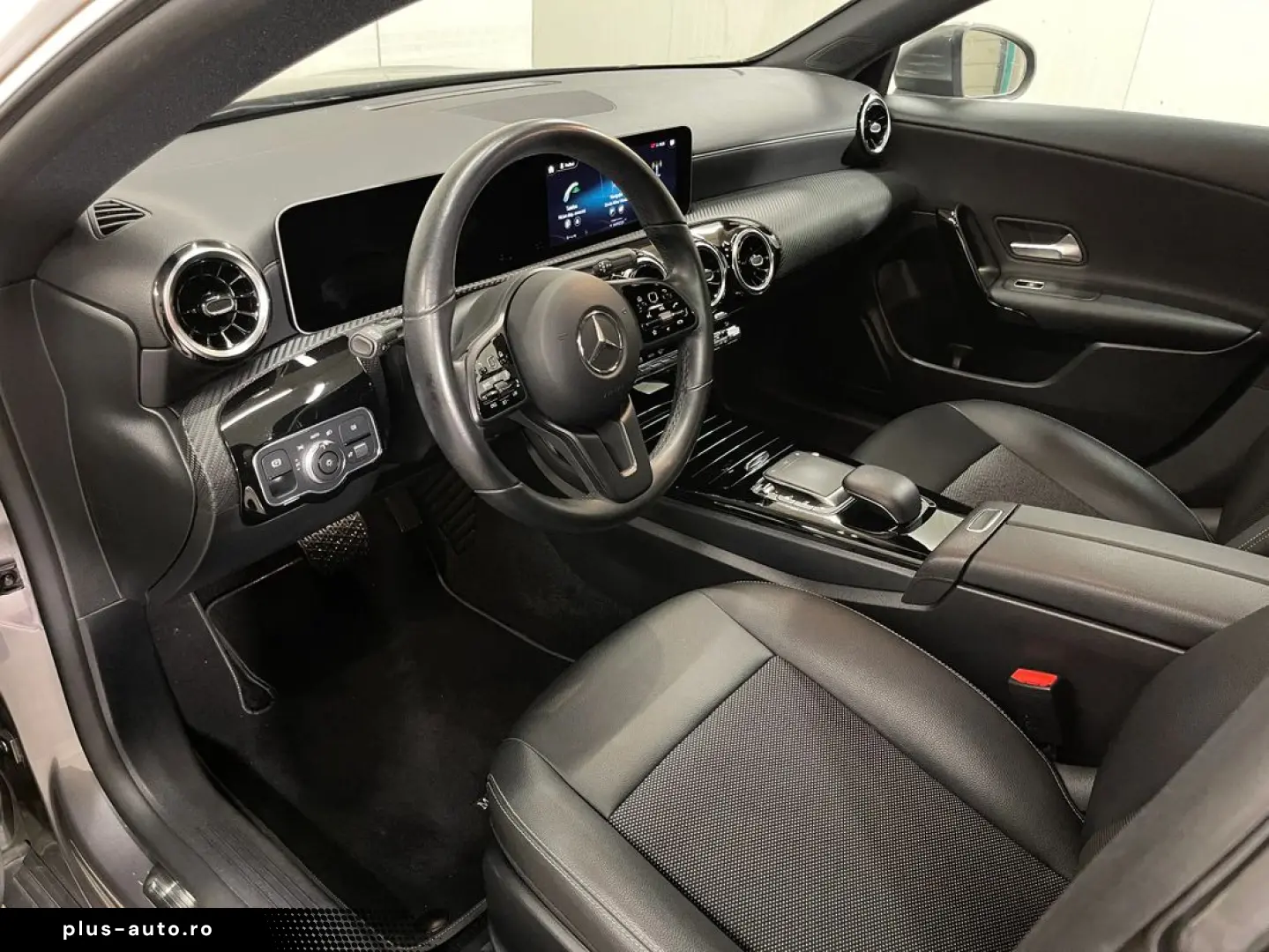 Mercedes-Benz Cla-200