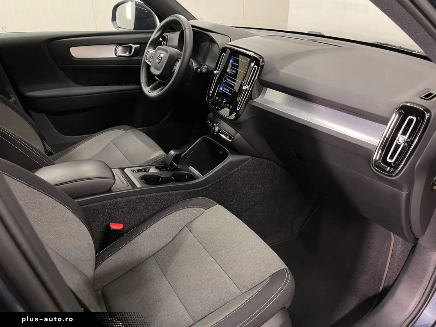Volvo Xc-40