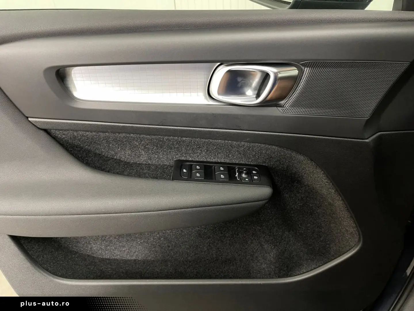 Volvo Xc-40