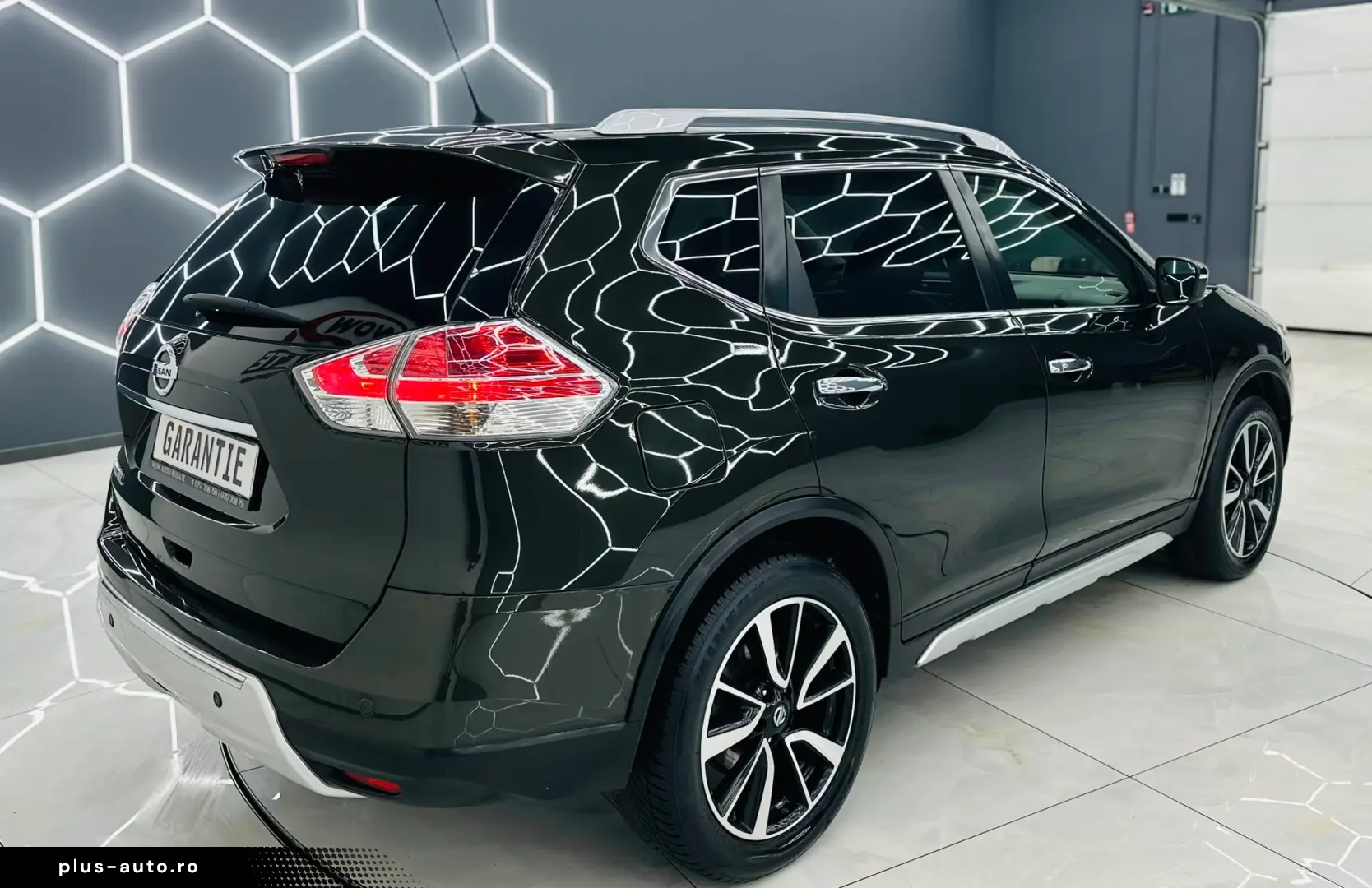 NISSAN X-TRAIL 2017 2.0D E6 Garantie 12 Luni Rate Avans 0 Do