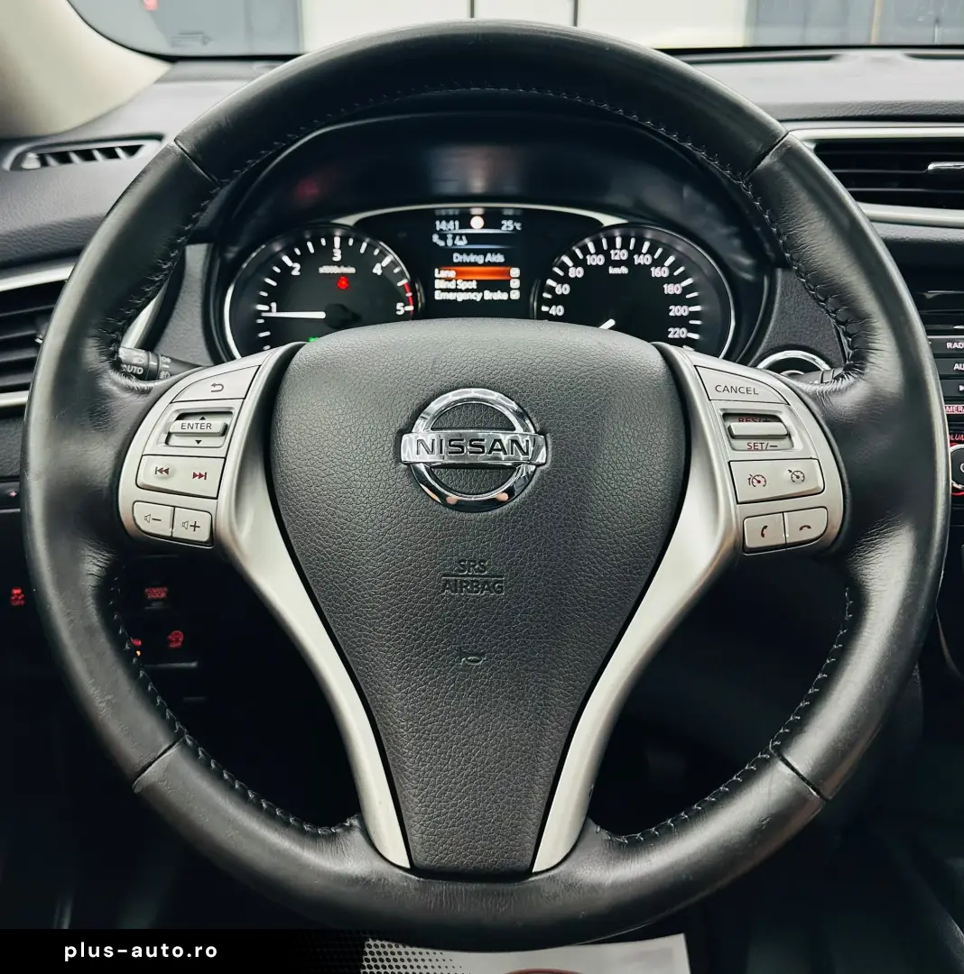 NISSAN X-TRAIL 2017 2.0D E6 Garantie 12 Luni Rate Avans 0 Do