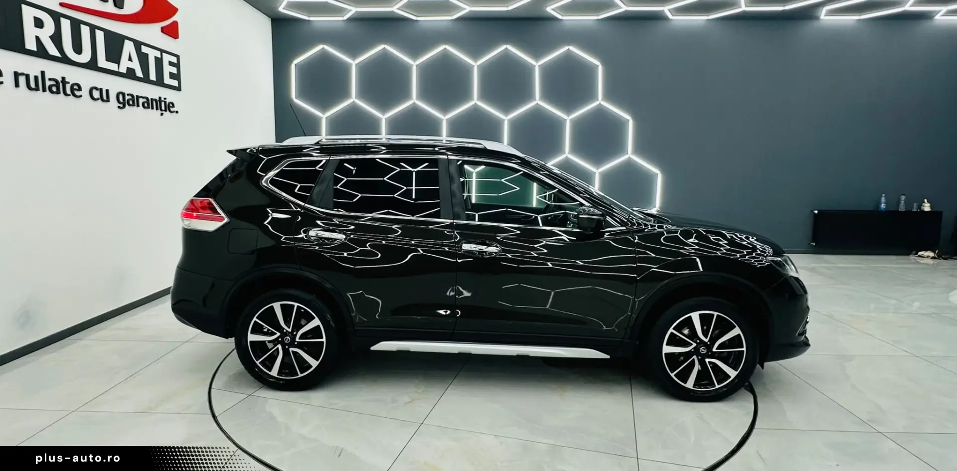 NISSAN X-TRAIL 2017 2.0D E6 Garantie 12 Luni Rate Avans 0 Do