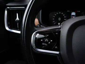 Volvo S90 T4 INSCRIPTION