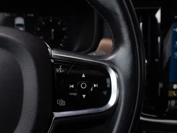 Volvo S90 T4 INSCRIPTION