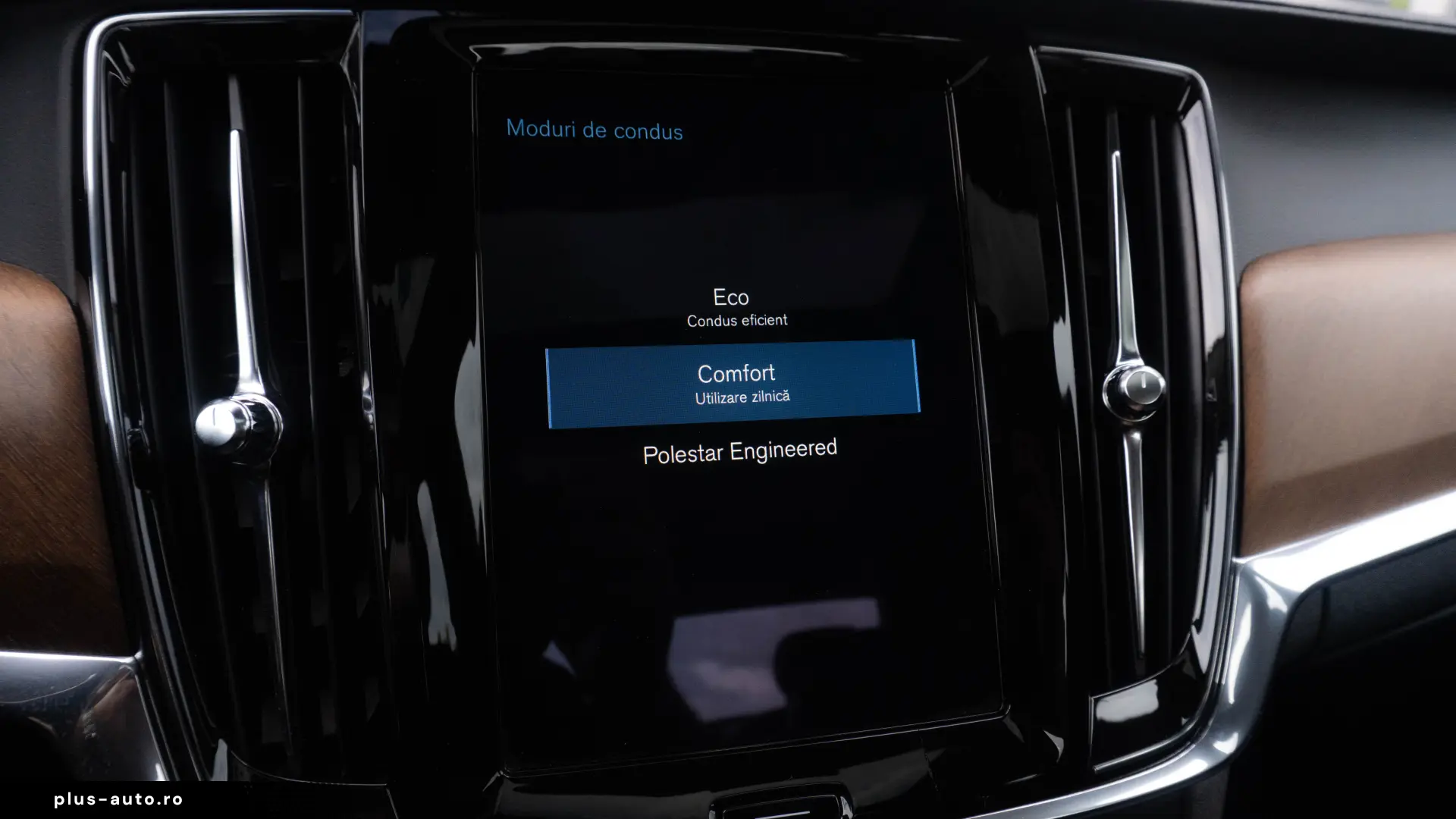Volvo S90 T4 INSCRIPTION