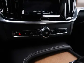 Volvo S90 T4 INSCRIPTION