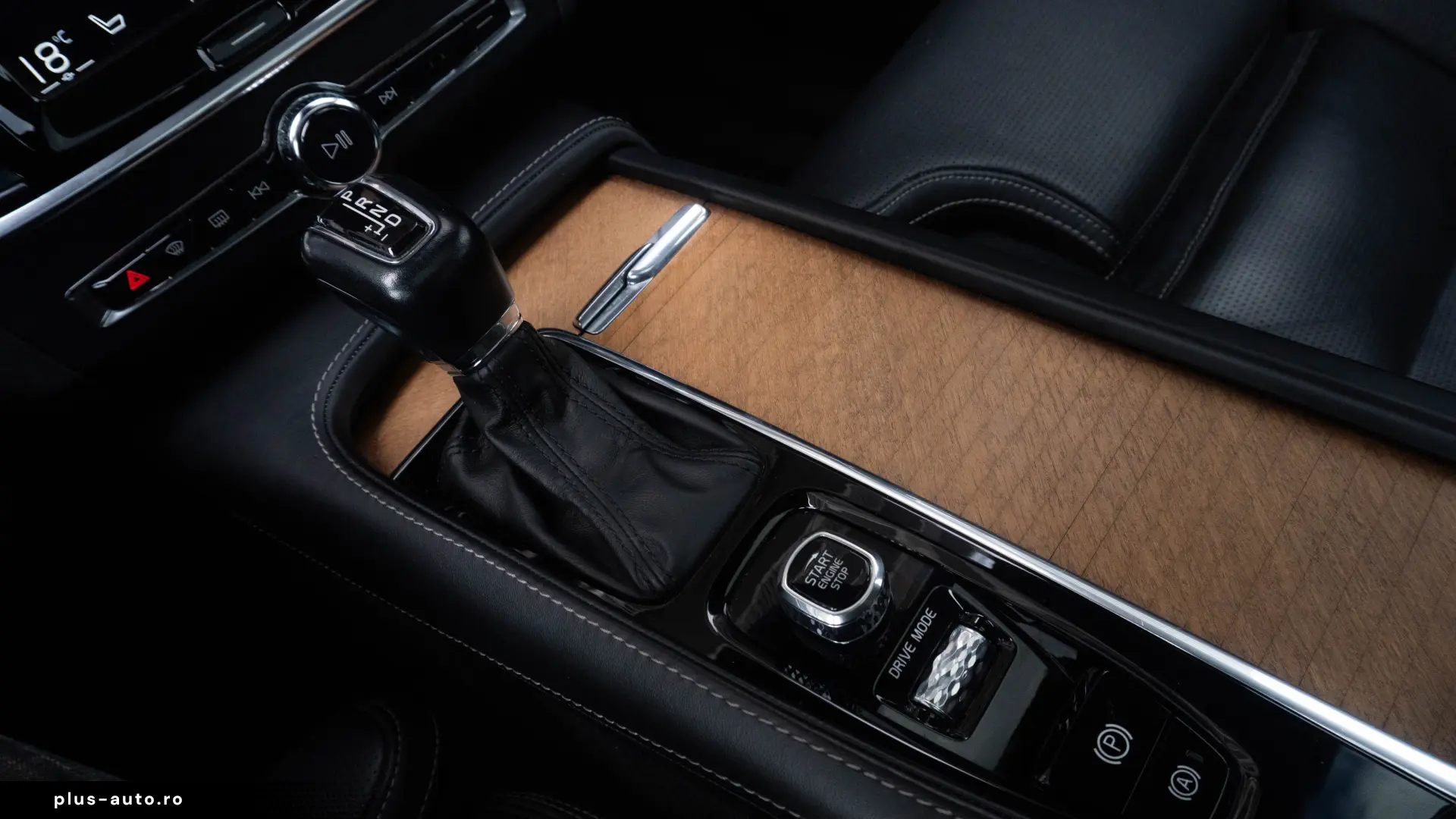Volvo S90 T4 INSCRIPTION