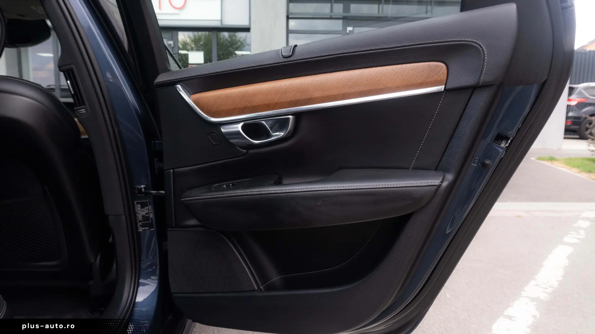 Volvo S90 T4 INSCRIPTION