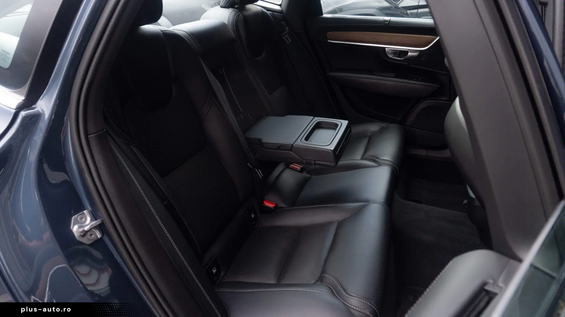 Volvo S90 T4 INSCRIPTION