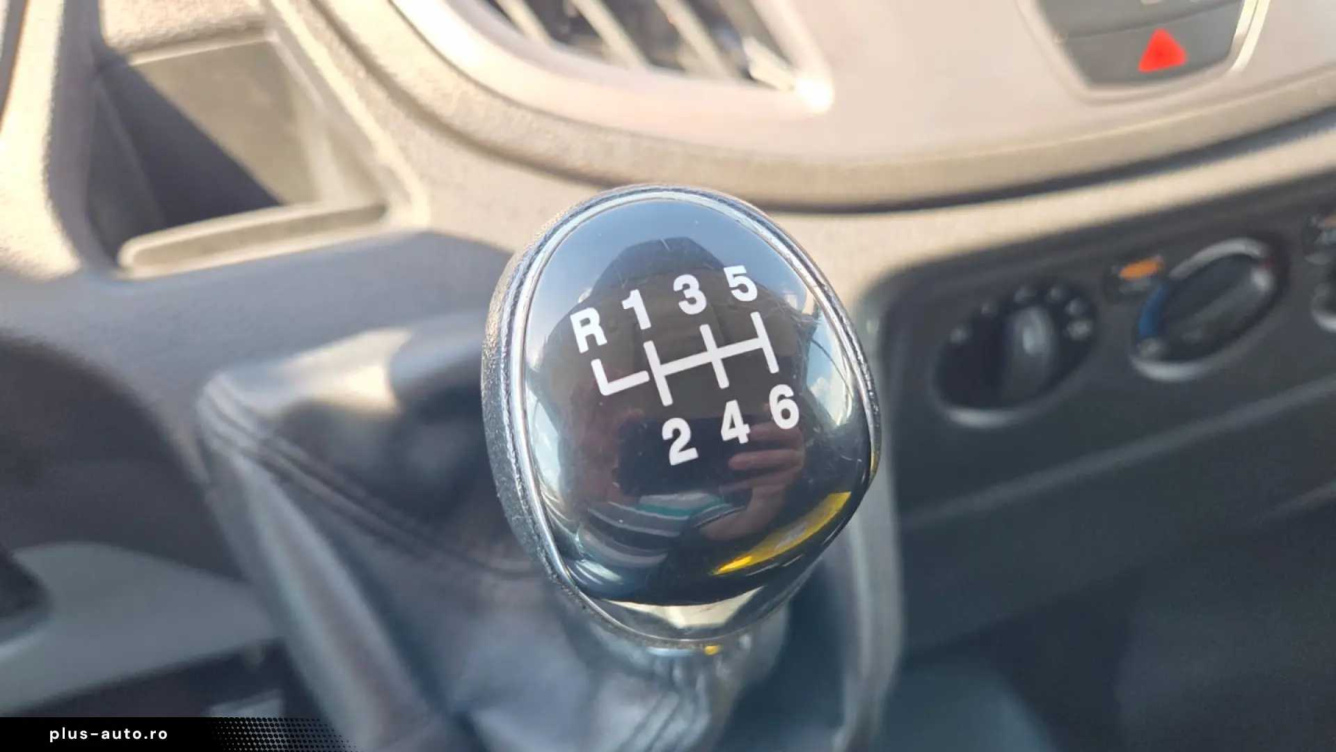 FORD TRANSIT L3H2