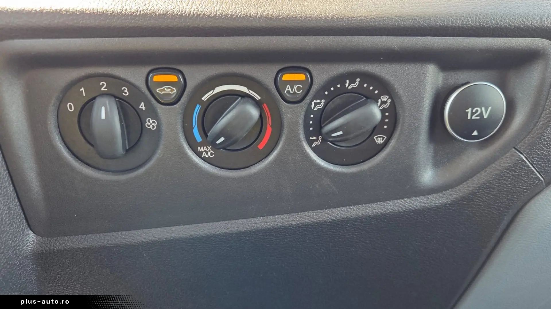 FORD TRANSIT L3H2