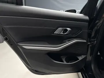 BMW 320d Xdrive   facelift   full LED