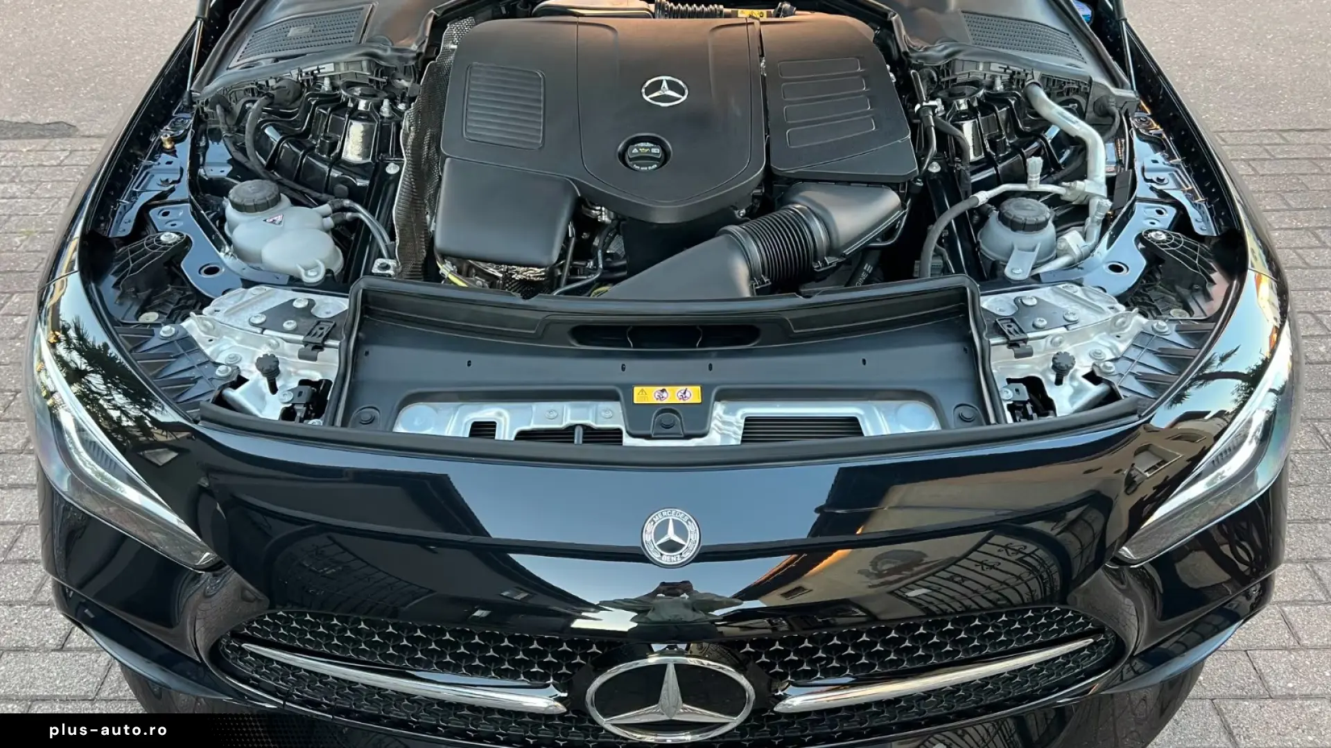 Mercedes-Benz CLE 200 Coupé AMG Line   Pano