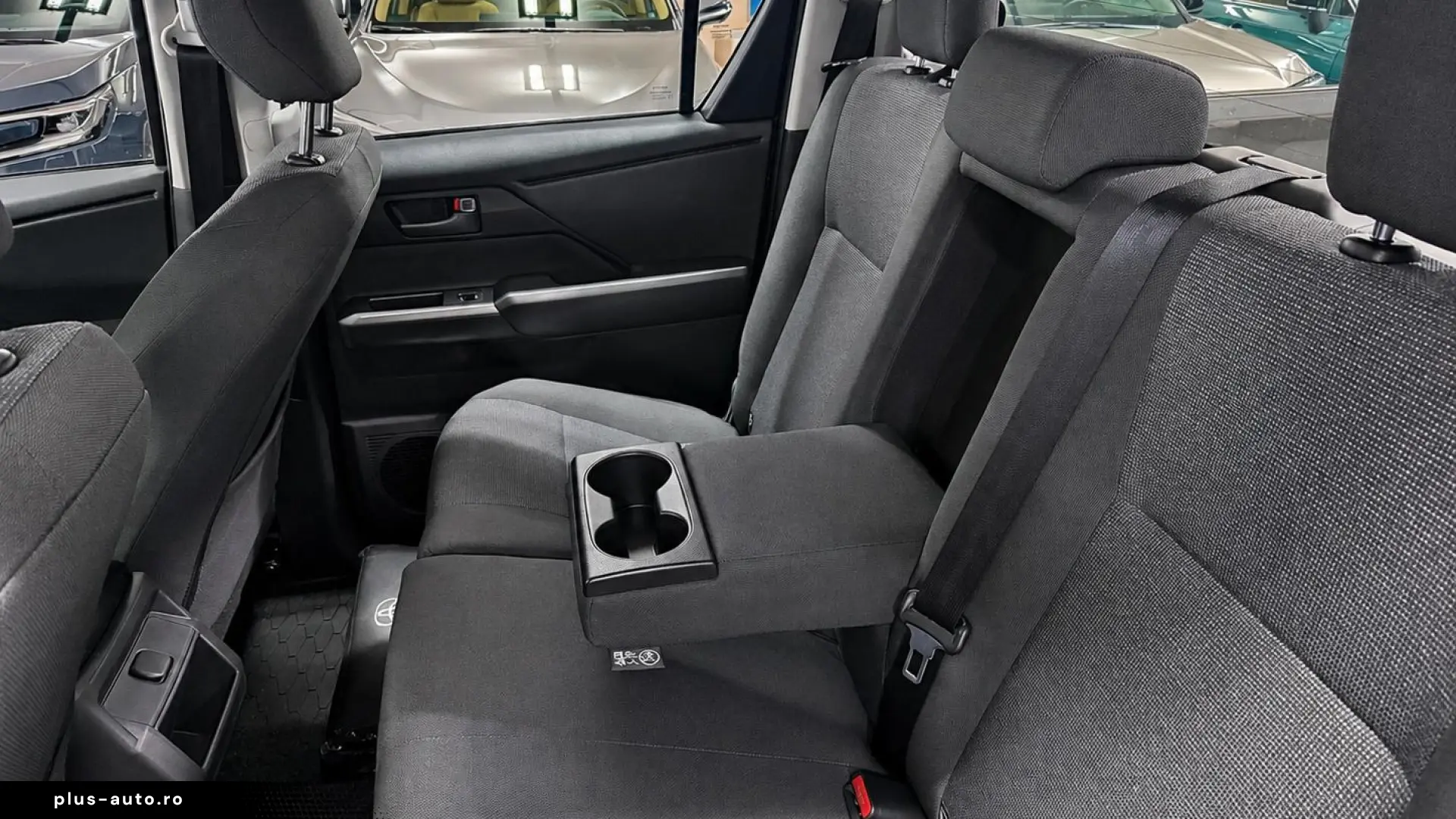 NEW 2026 Toyota HILUX 2.8d MildHybrid Automat