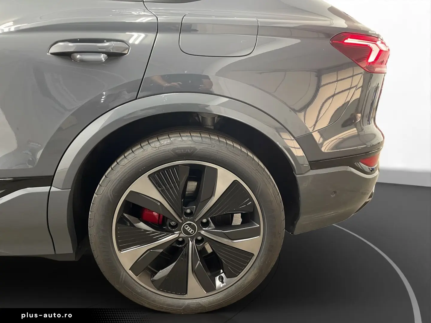 AUDI SQ6 Sportback e-tron edition one Luft AHK Pano L