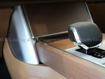 LAND ROVER Range Rover Autobiography D350 LWB