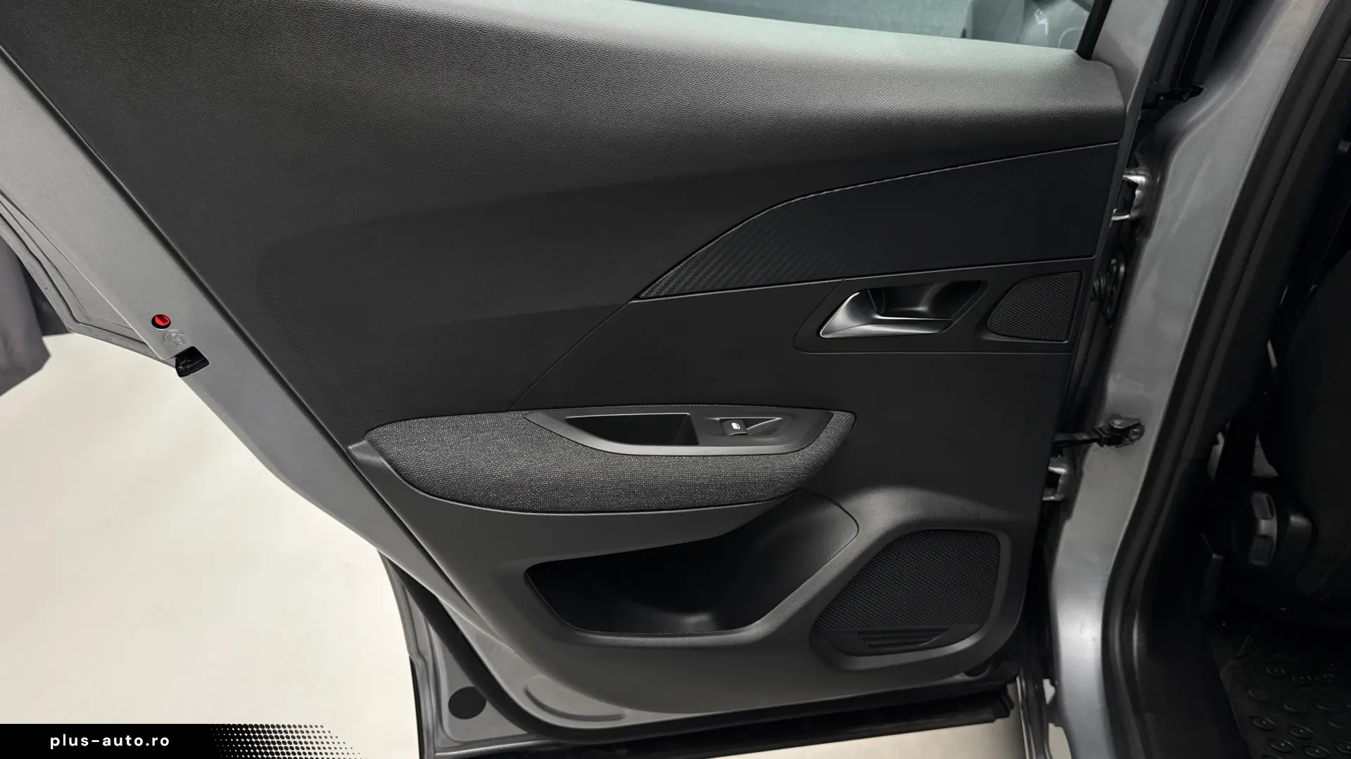 PEUGEOT 2008 2025 — imagine 27