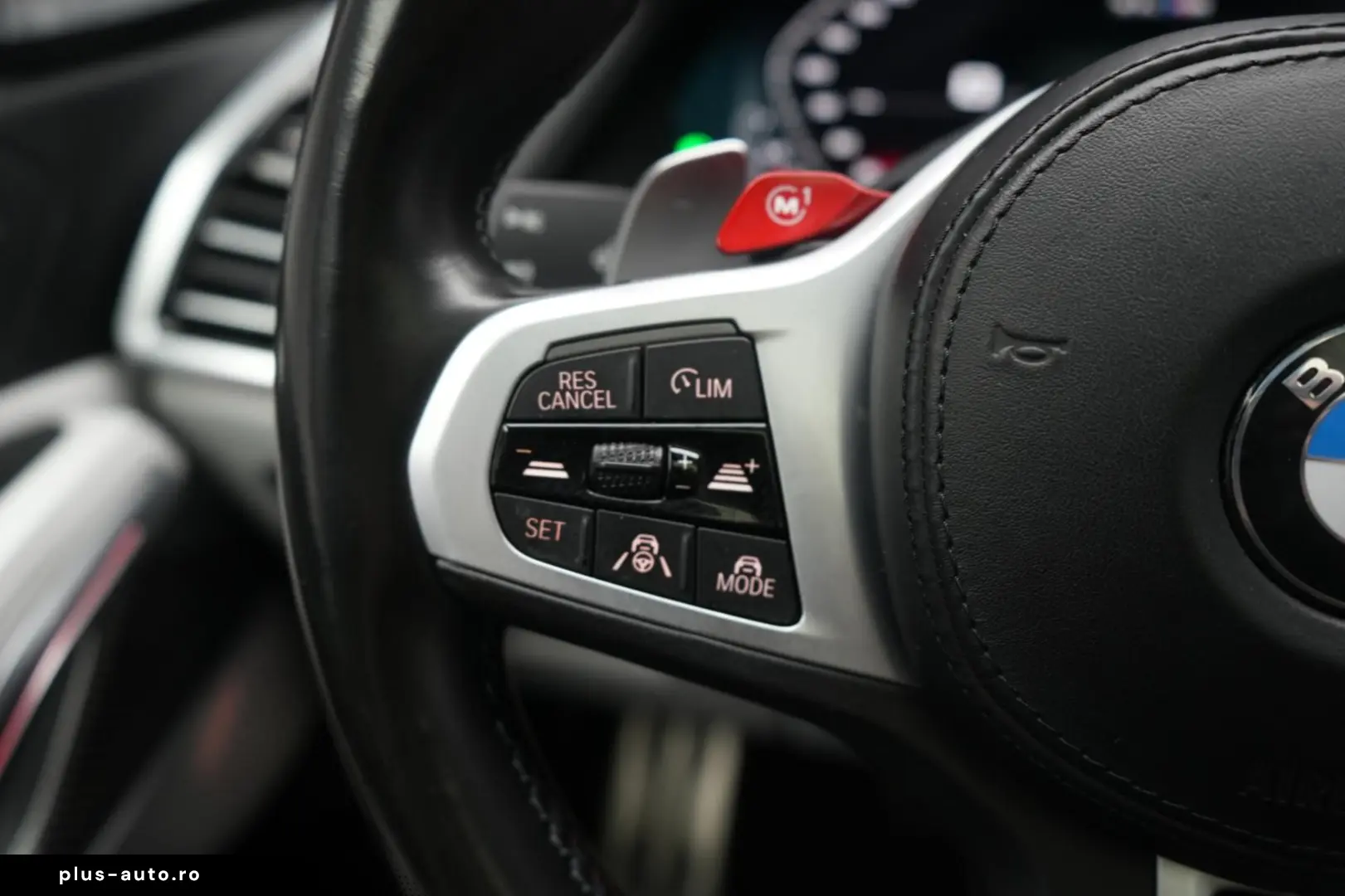 BMW X6 M Competition Laser HUD Skytop B&W