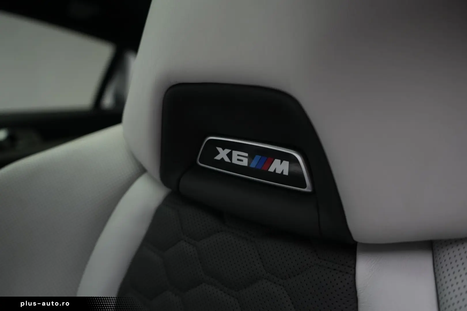 BMW X6 M Competition Laser HUD Skytop B&W