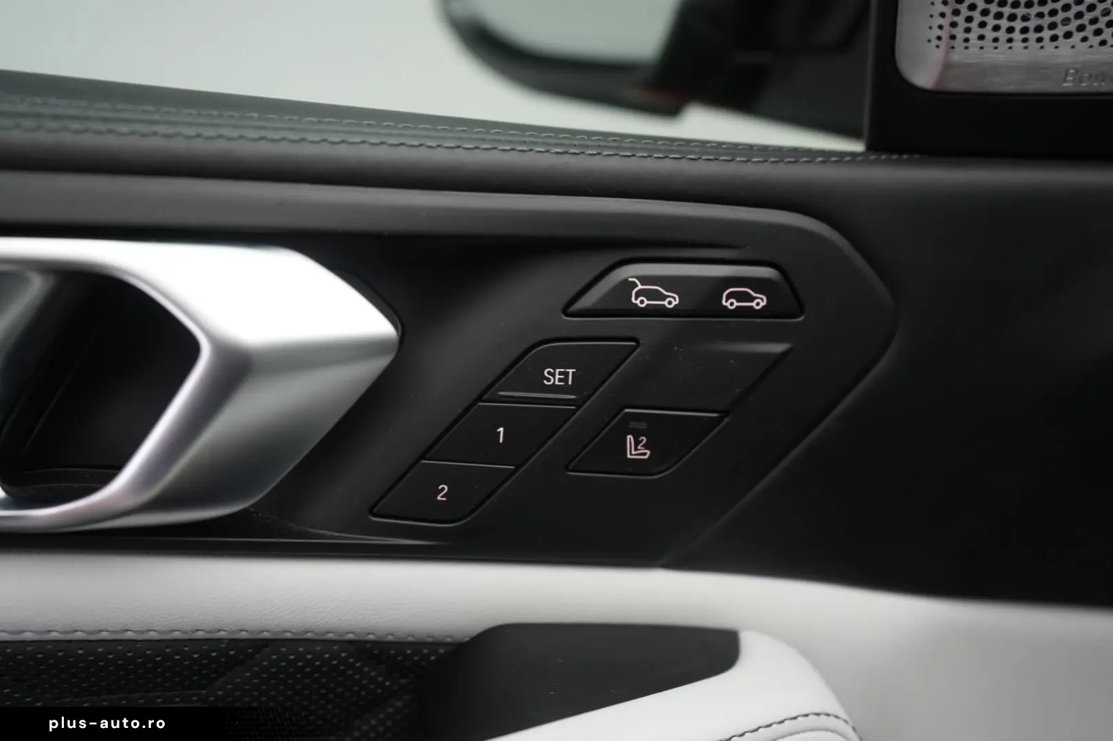 BMW X6 M Competition Laser HUD Skytop B&W