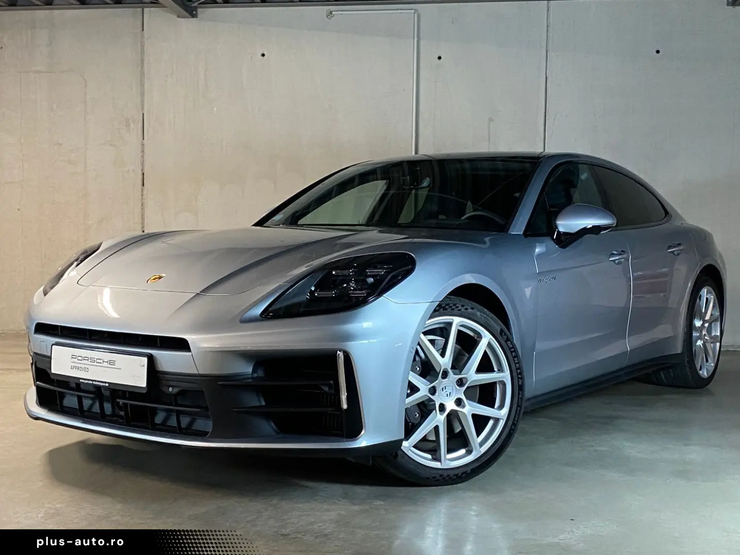 PORSCHE Panamera 4 E-Hybrid   Sportabgas   InnoDrive