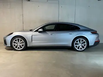 PORSCHE Panamera 4 E-Hybrid   Sportabgas   InnoDrive
