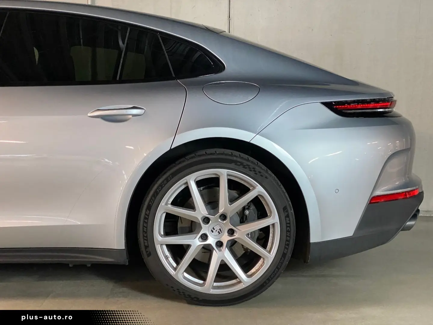 PORSCHE Panamera 4 E-Hybrid   Sportabgas   InnoDrive