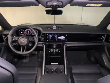 PORSCHE Panamera 4 E-Hybrid   Sportabgas   InnoDrive