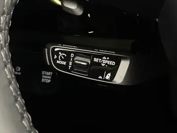 PORSCHE Panamera 4 E-Hybrid   Sportabgas   InnoDrive
