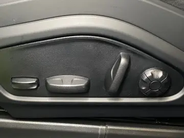 PORSCHE Panamera 4 E-Hybrid   Sportabgas   InnoDrive