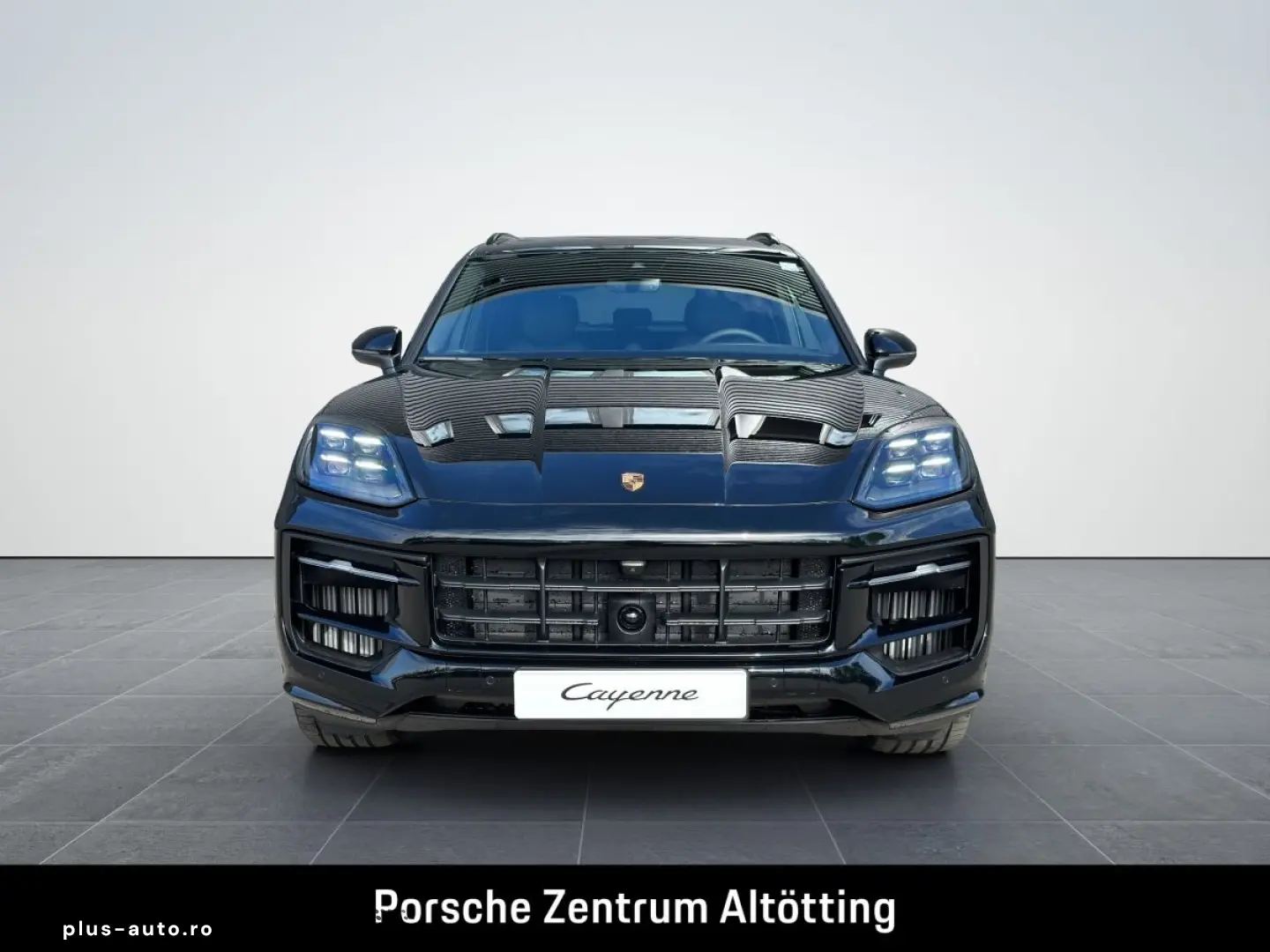 PORSCHE Cayenne E-Hybrid   Panorama