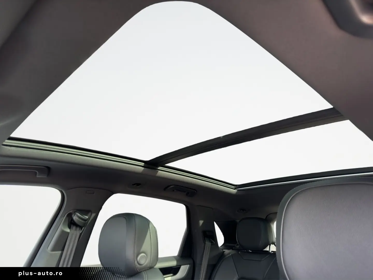 PORSCHE Cayenne E-Hybrid   Panorama