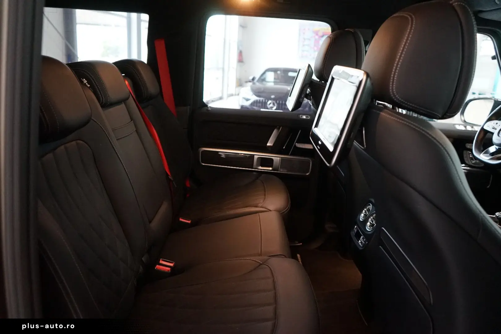 MERCEDES-BENZ G-Class 2023 — imagine 23