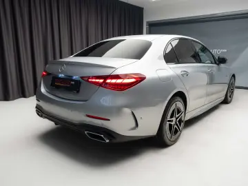 Mercedes-Benz C 300e