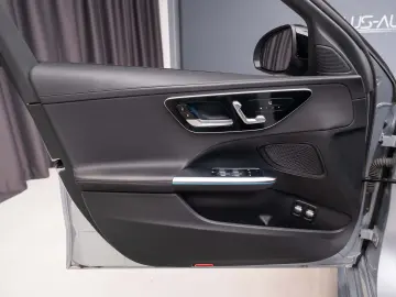 Mercedes-Benz C 300e