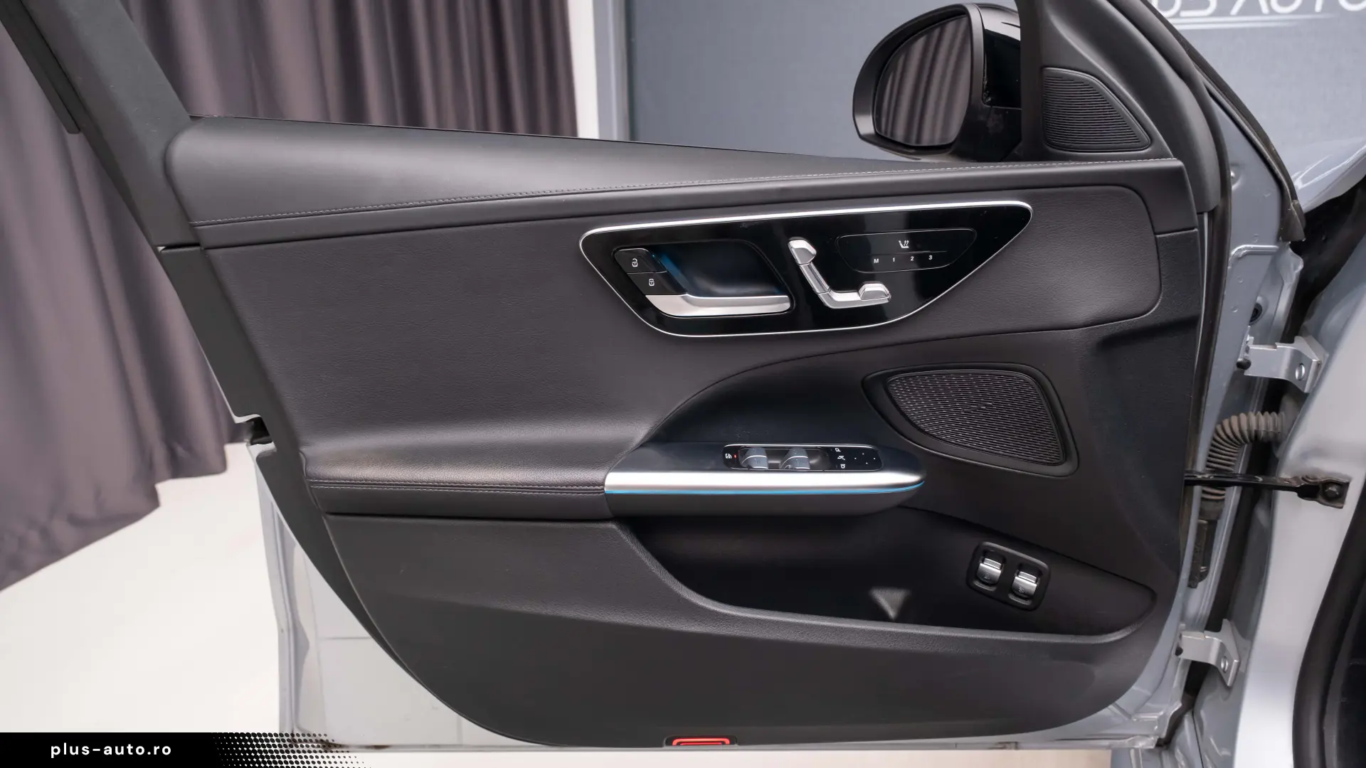 Mercedes-Benz C 300e