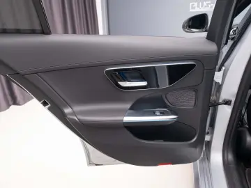 Mercedes-Benz C 300e