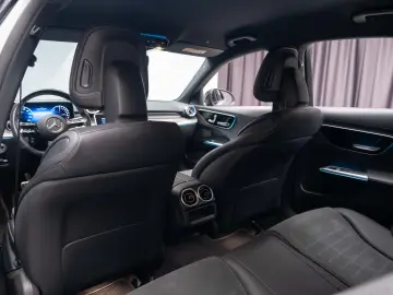 Mercedes-Benz C 300e