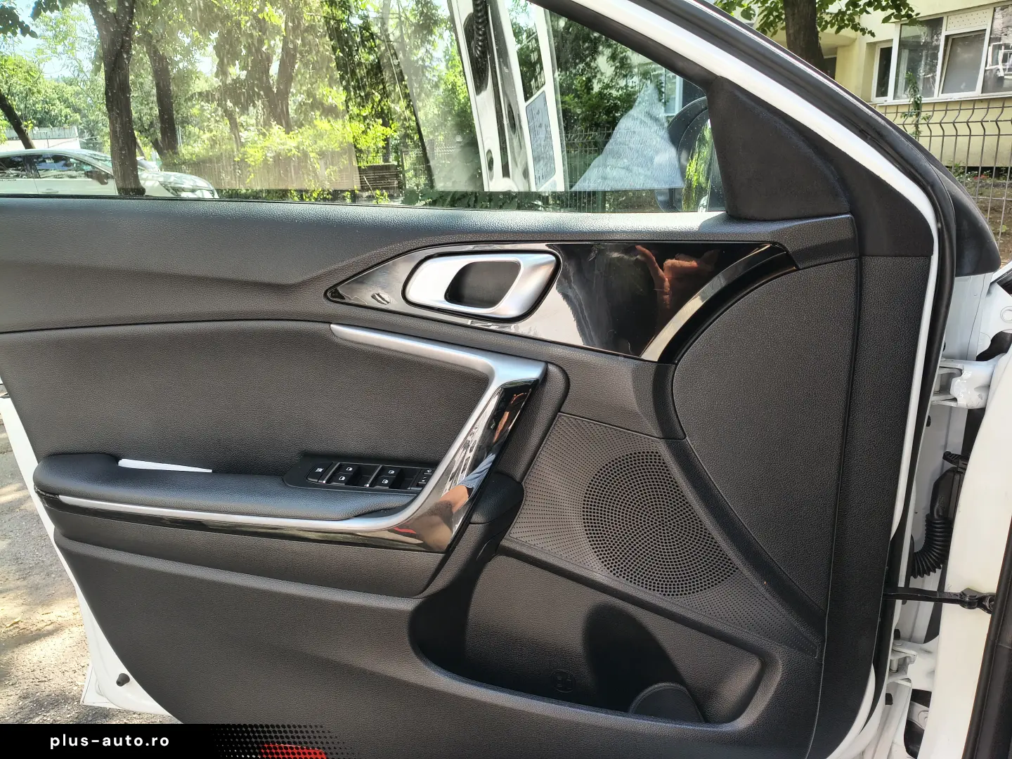 Kia pro cee'd   ProCeed