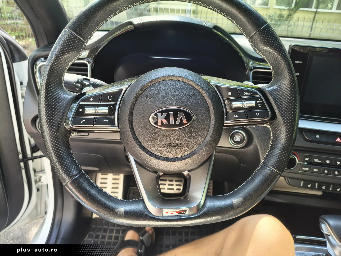 Kia pro cee'd   ProCeed
