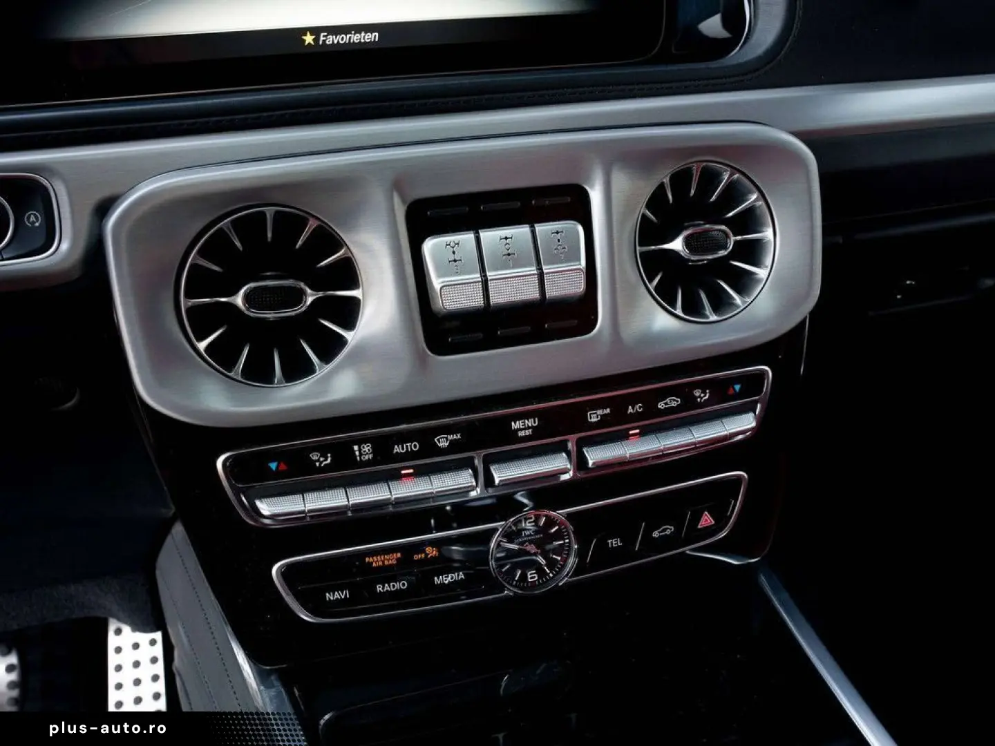 MERCEDES-BENZ G-Class 2023 — imagine 23