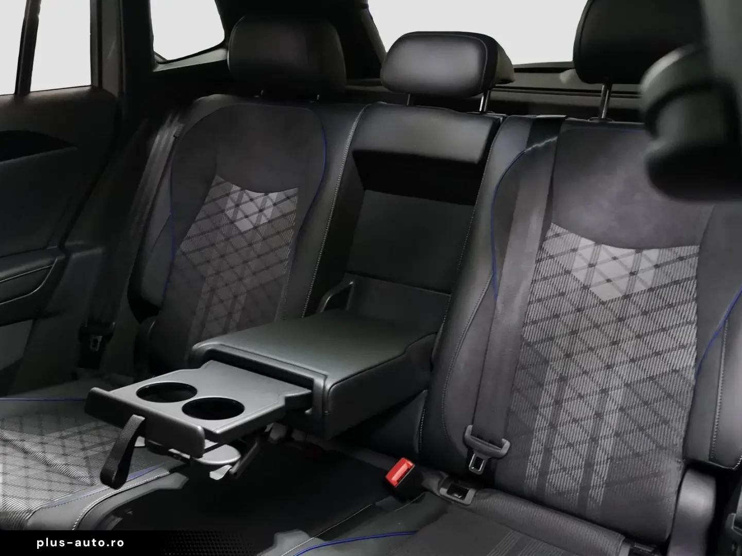 VW Tiguan R-Line 1.5 l eHybrid OPF   85 kW (115 PS)