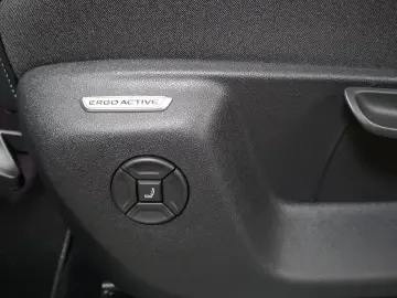 VW Tiguan R-Line 1.5 l eHybrid OPF   85 kW (115 PS)