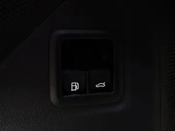 VW Tiguan R-Line 1.5 l eHybrid OPF   85 kW (115 PS)