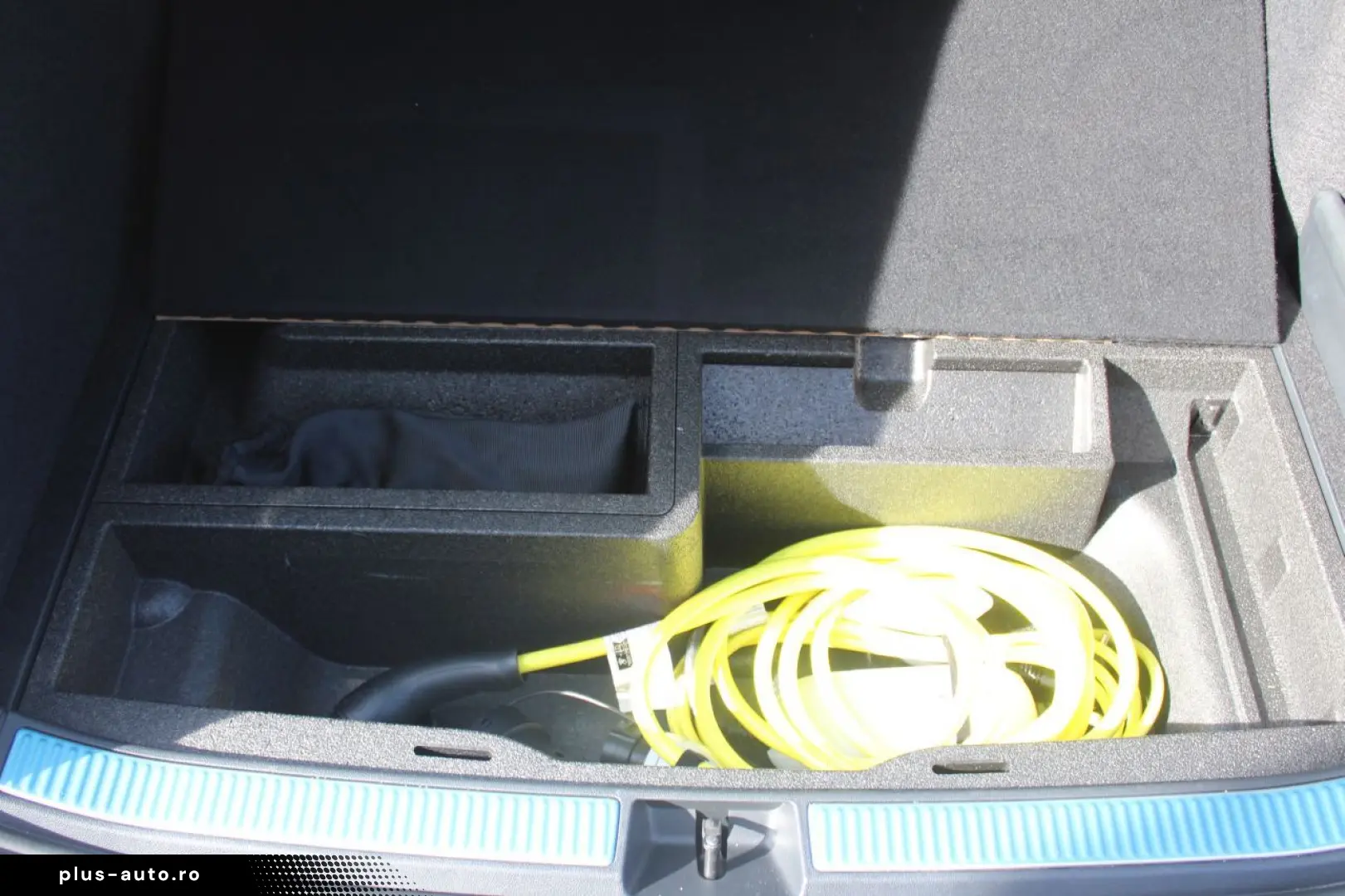 VW Passat Business Variant 1.5 eHybrid DSG LED Rfk