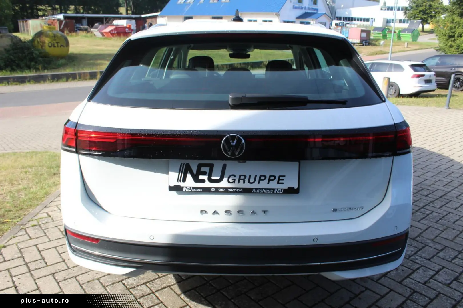 VW Passat Business Variant 1.5 eHybrid DSG LED Rfk