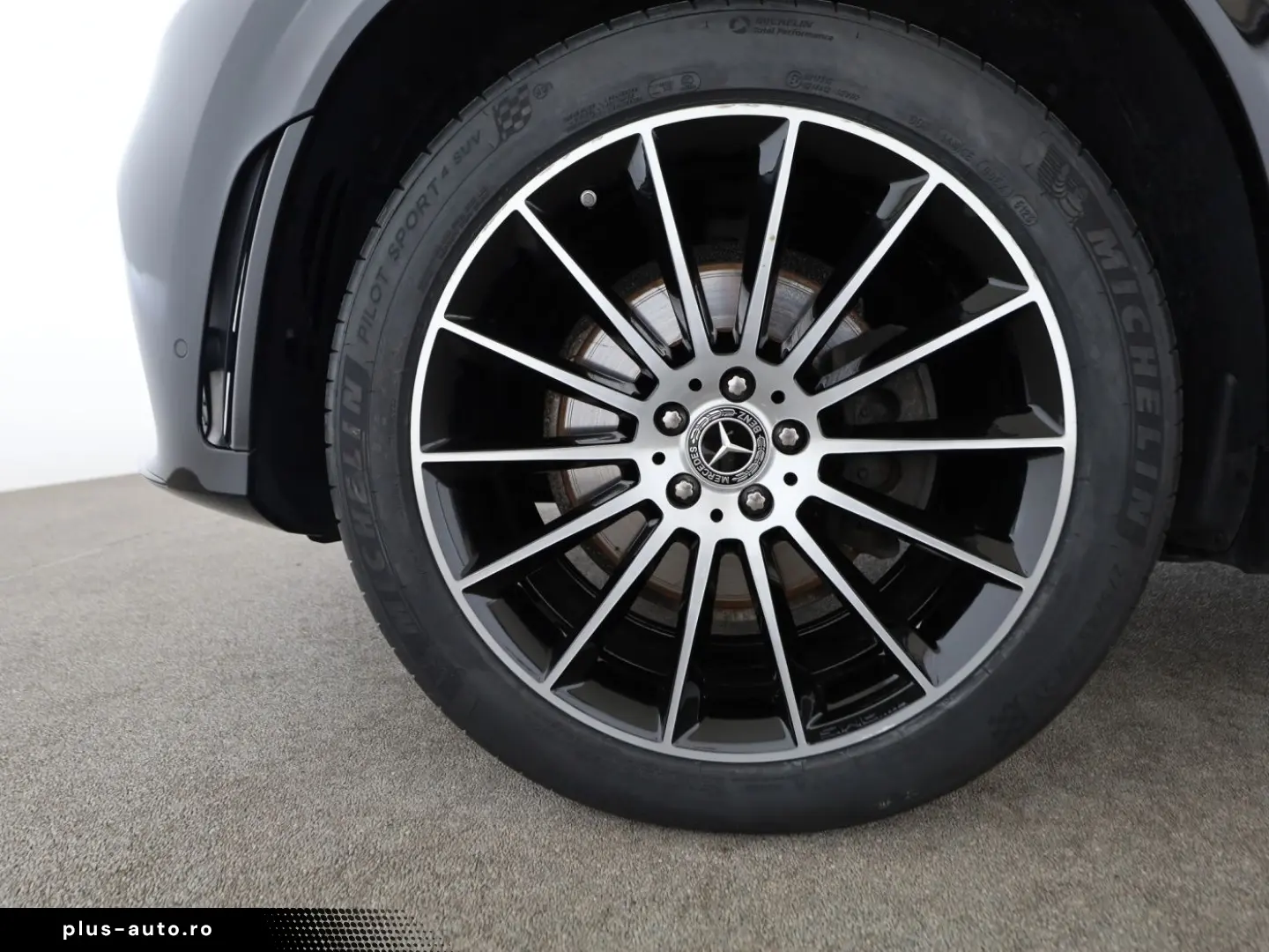 MERCEDES-BENZ GLE 400 d 4M AMG NIGHT AIRMATIC PANO 3&hellip;