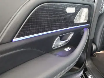 MERCEDES-BENZ GLE 400 d 4M AMG NIGHT AIRMATIC PANO 3…