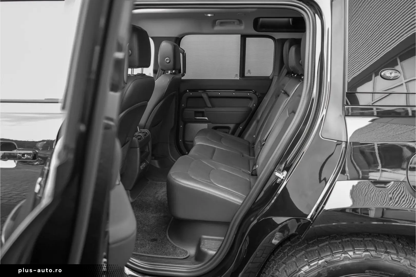 LAND ROVER Defender 110 2.0 P400e URBAN Widetrack Pano