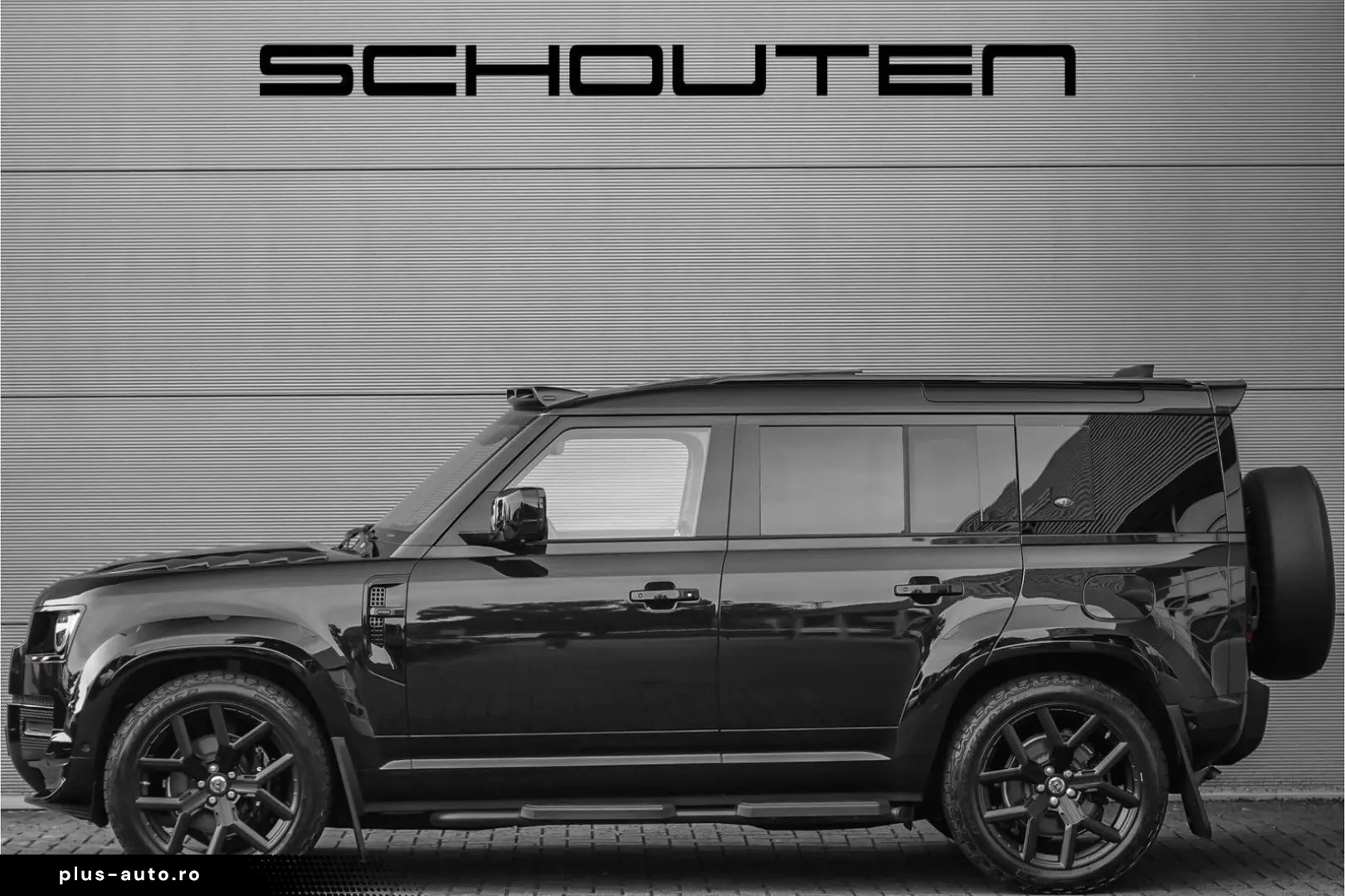 LAND ROVER Defender 110 2.0 P400e URBAN Widetrack Pano